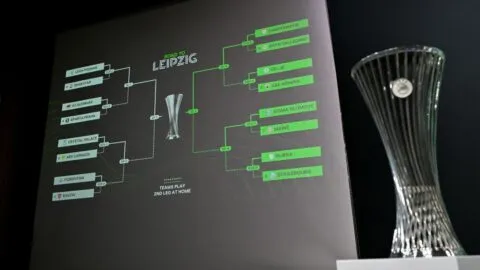 Así se juegan los octavos de final de la Conference League 2026: fecha de partidos y transmisiones