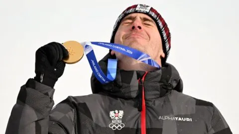Alessandro Hammerle repite la gloria olímpica en snowboard cross varonil en Milano Cortina 2026