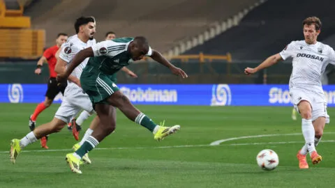 Panathinaikos y Viktoria Plzen escriben una epopeya de golazos en su partido de ida