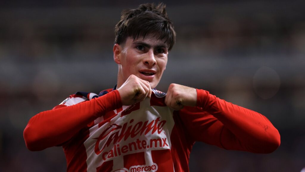 Armando ‘Hormiga’ González en festejo de gol, durante el partido correspondiente a la jornada 6 del torneo Clausura 2026 ante América. Imago 7