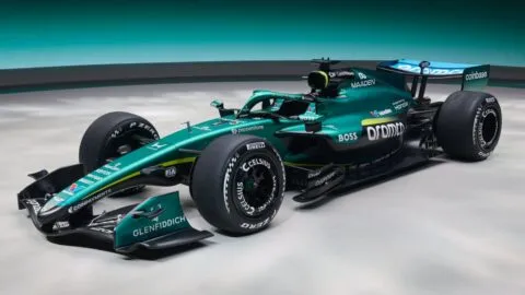 Aston Martin da a conocer el AMR26 para la Fórmula 1 2026