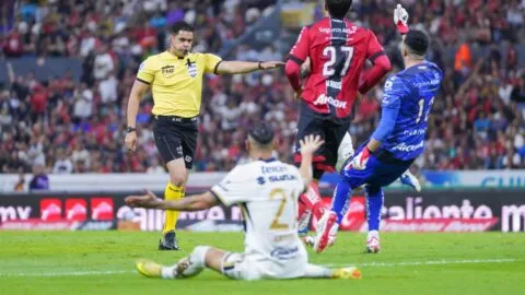 Polémica y falta de criterio: Roberto García Orozco analiza el arbitraje de la jornada 5