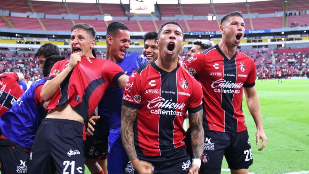 Atlas remonta al Atlético de San Luis y se reencuentra con la victoria