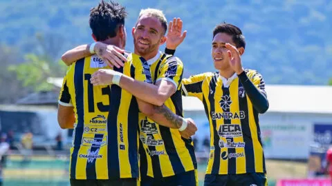 Aurora supera a Malacateco y festeja por primera vez en el campeonato