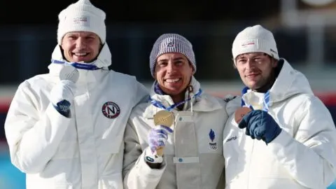 Highlights del biatlón en Milano Cortina 2026: resultados de la final sprint 10 km