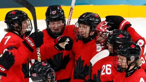 Highlights del hockey en Milano Cortina 2026: resultados de Canadá vs Chequia ronda preliminar femenil