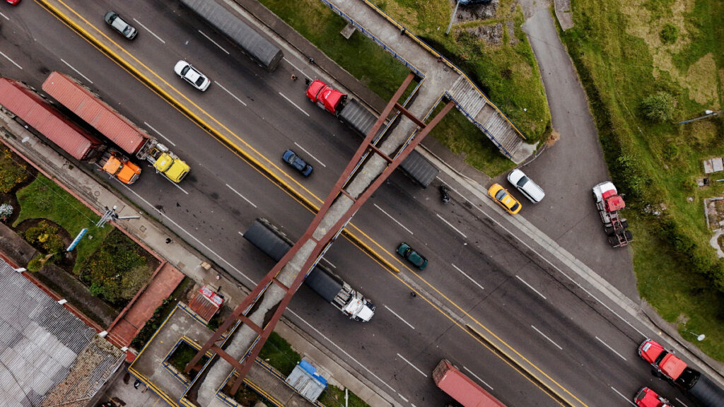 Imagen de referencia de una carretera en Colombia. - Karen Toro, Reuters.