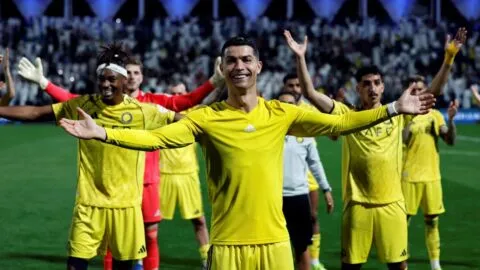 Cristiano Ronaldo regresa y anota con el Al Nassr en la victoria ante el Al Fateh