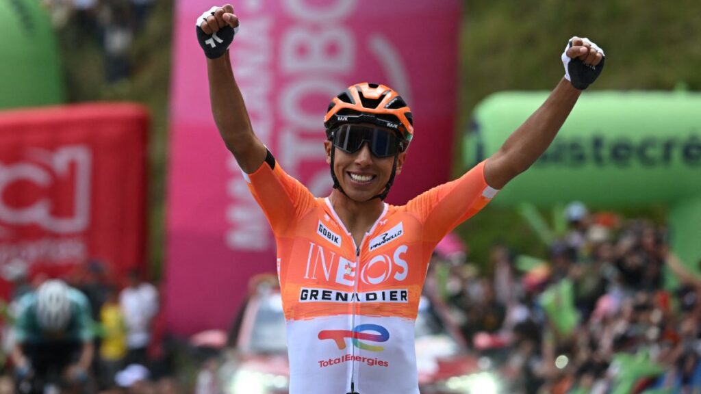 Egan Bernal, celebrando | RAUL ARBOLEDA / AFP.
