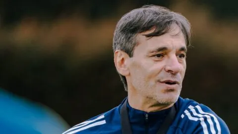 Fabián Bustos promete devolverle la identidad a Millonarios