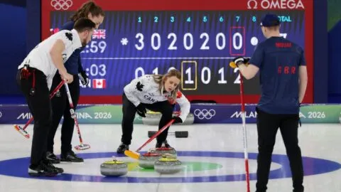Highlights del curling en Milano Cortina 2026: resultados de la ronda 7 y 8 dobles mixto