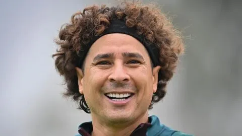 Guillermo Ochoa y el AEL Limassol dan la sorpresa en la Copa de Chipre: eliminan al Omonia Nicosia