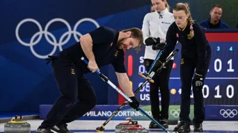 Highlights del curling en Milano Cortina 2026: resultados de las finales dobles mixto