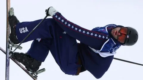 Highlights del esquí freestyle Milano Cortina 2026: resultados de la final del slopestyle varonil