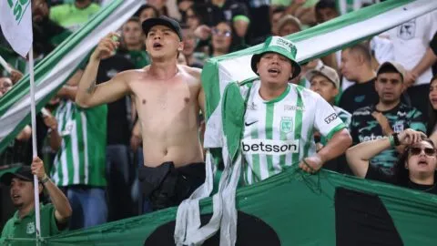 Desmanes entre hinchas de Nacional antes del duelo contra Santa Fe