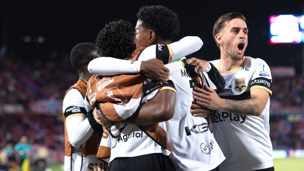 El Inter de Bogotá noquea al Medellín | Vizzor