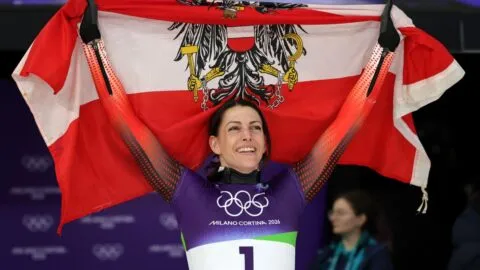¡Oro de Janine Flock! Gana la primera medalla en skeleton femenil para Austria