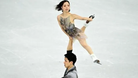 Riku Miura y Ryuichi Kihara hacen eco en la eternidad: oro en patinaje por parejas al ritmo de Gladiador