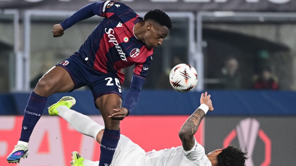 Jhon Lucumí fue una de las figuras en la victoria del Bologna ante Brann