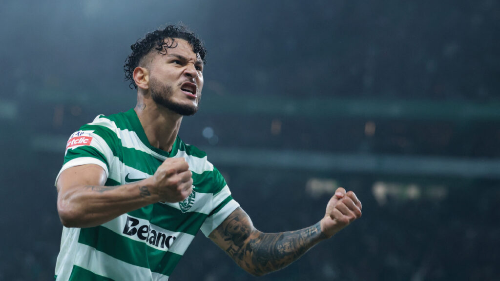 Luis Suárez con Sportgin de Portugal. Patricia de Melo / AFP