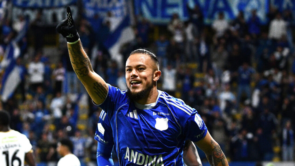 Leonardo Castro, en un partido de Millonarios. - Vizzor Image.