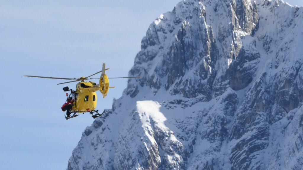 Traslado de Lindsey Vonn. MARCO BERTORELLO / AFP