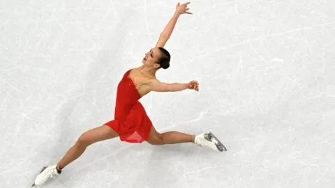 Livia Kaiser emociona con “I Will Always Love You” en su debut olímpico