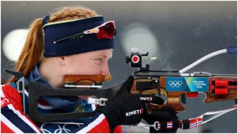 Golpe nórdico en Milano Cortina 2026: Kirkeeide le da otro oro a Noruega tras dominar el biatlón