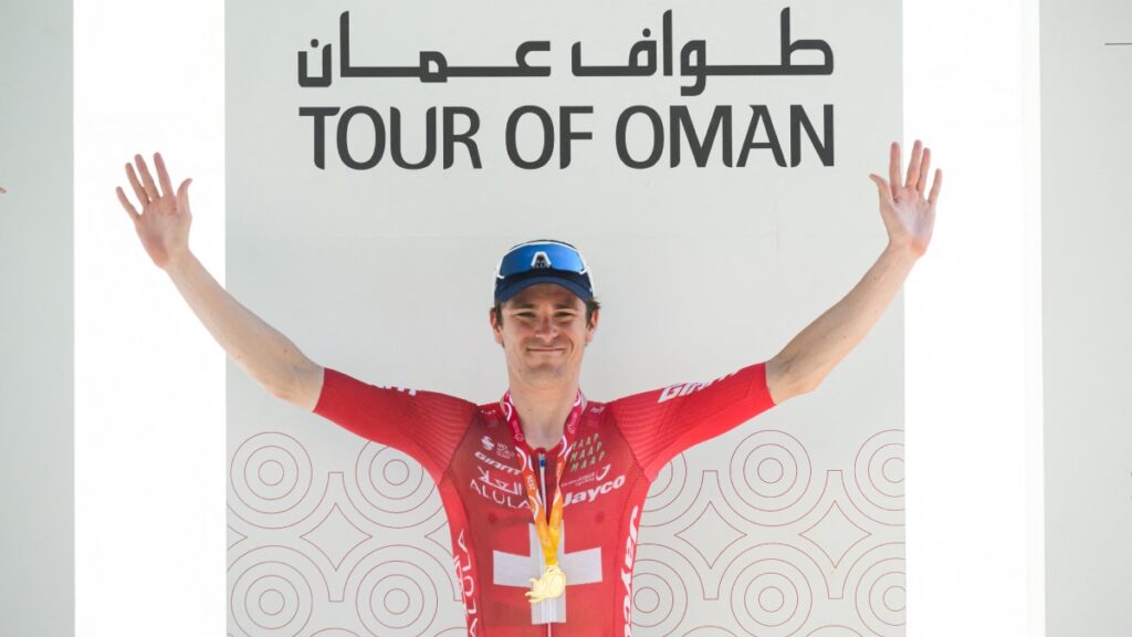 Mauro Schmid en la premiación