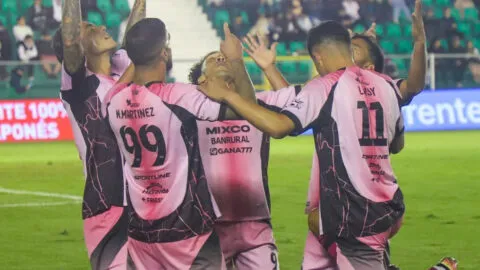 Mixco da el golpe como visitante y hunde a Antigua GFC