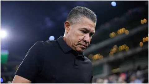Ambriz pone en duda su futuro, tras derrota ante Rayados: "Hoy se me está haciendo difícil"