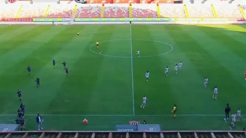 ¿Por qué se detuvo el Necaxa vs Querétaro en pleno juego de la Liga MX Femenil?