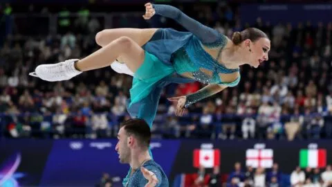 Highlights patinaje artístico en Milano Cortina 2026: resultados del estilo libre por parejas