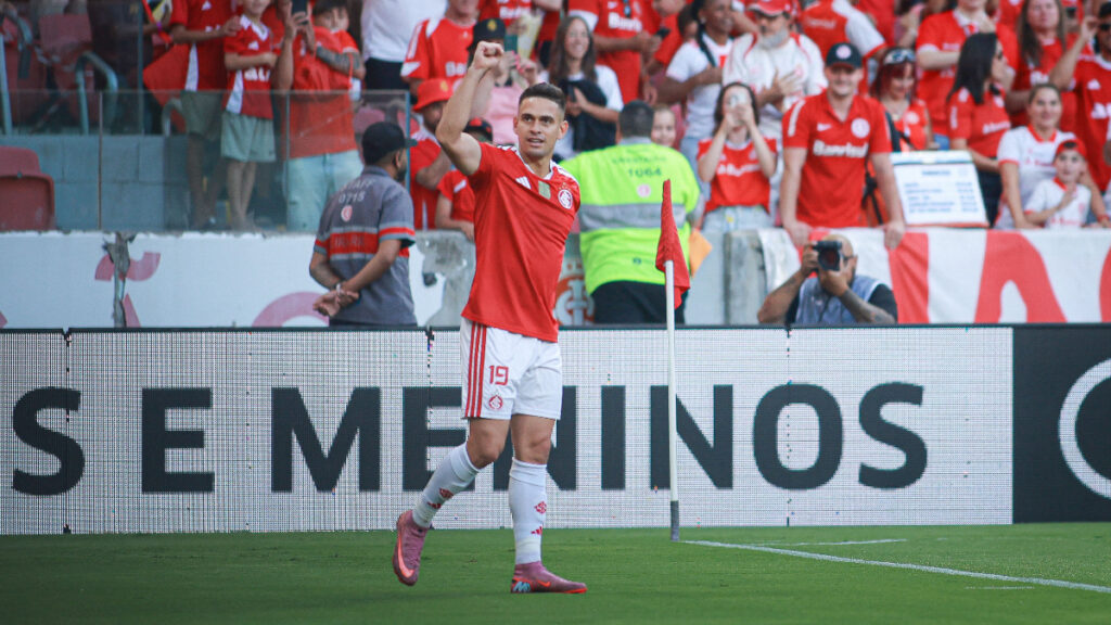 Rafael Santos Borré celebra el gol. - Maxi Franzoi, AGIF, vía AFP.