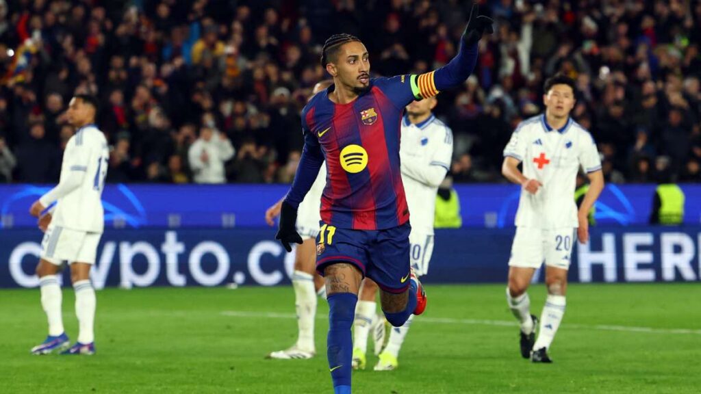 Raphinha vuelve a las canchas tras tres partidos fuera por lesión