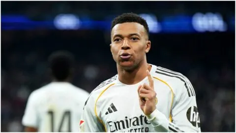 Polémico penal en el último minuto salva al Real Madrid del desastre ante el Rayo Vallecano