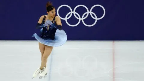 Kaori Sakamoto patina con 'Time To Say Goodbye' de Sarah Brightman y Andrea Bocelli