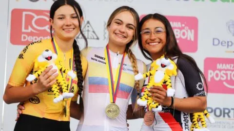 Salomé Vargas se corona campeona nacional juvenil de ruta en Tocancipá