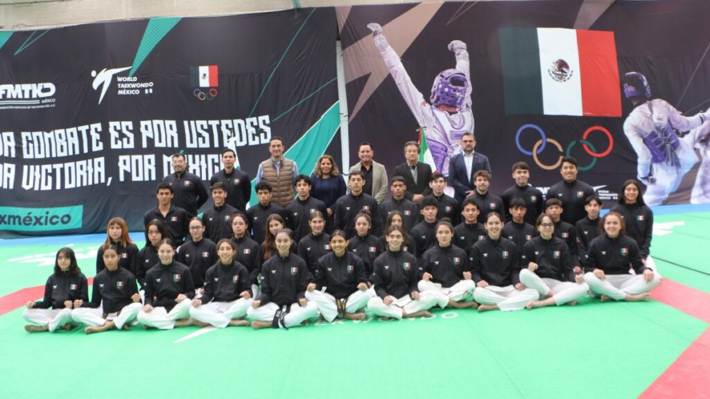 Selección de Taekwondo de México. Foto X: @COM_Mexico