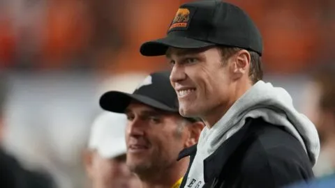 Tom Brady cambia de opinión y muestra apoyo a Patriots antes del Super Bowl 2026