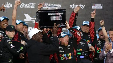 Caos en el FINAL DE Daytona 500: Tyler Reddick gana, Daniel Suárez termina 13