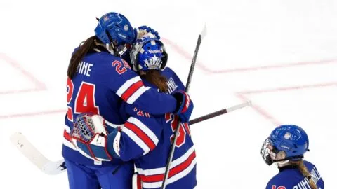 Highlights de hockey en Milano Cortina 2026: resultado Estados Unidos vs Suecia semifinal femenil