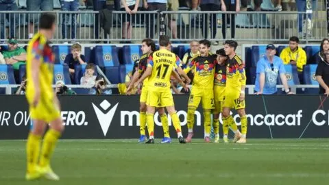 ¡Costoso y sufrido triunfo! América derrota a Philadelphia, pero pierde a Malagón
