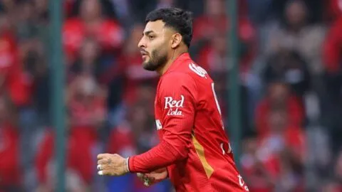 Tres meses después, Alexis Vega vuelve a la cancha con Toluca