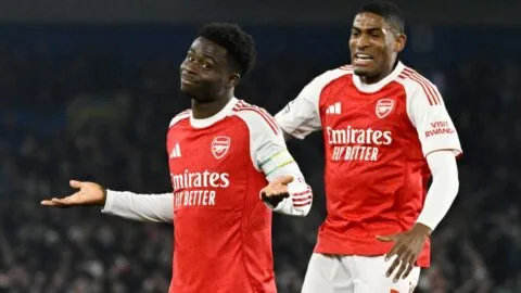 Bukayo Saka le da al Arsenal un triunfo clave para separarse del Manchester City