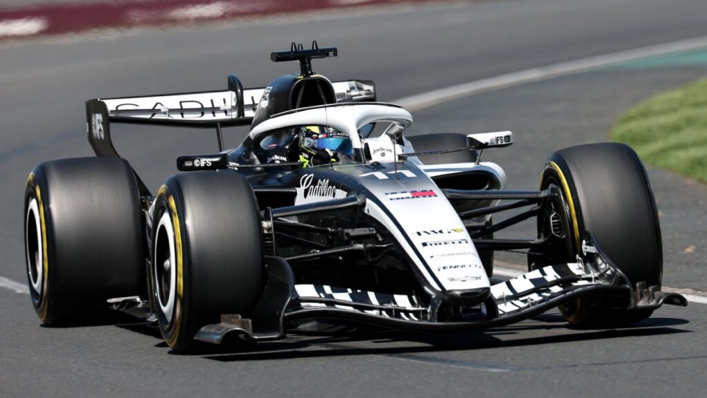 Checo Pérez, con problemas en las FP1