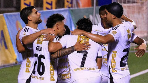 Comunicaciones aplasta a Achuapa y se mantiene en la cima del Clausura