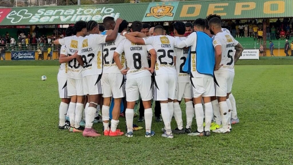 Comunicaciones sueña con volver a luchar por títulos | @CremasOficial