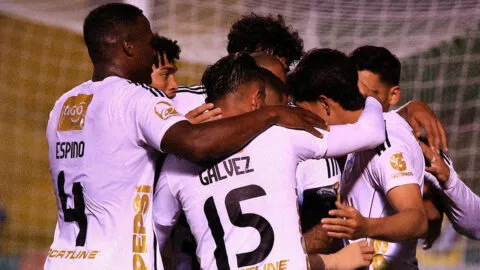 Comunicaciones se impone en un duelo vibrante ante Malacateco y respira en la tabla anual