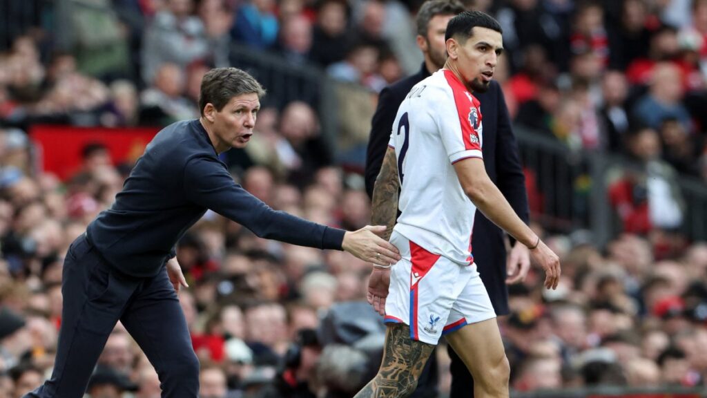 Daniel Muñoz con Crystal Palace.